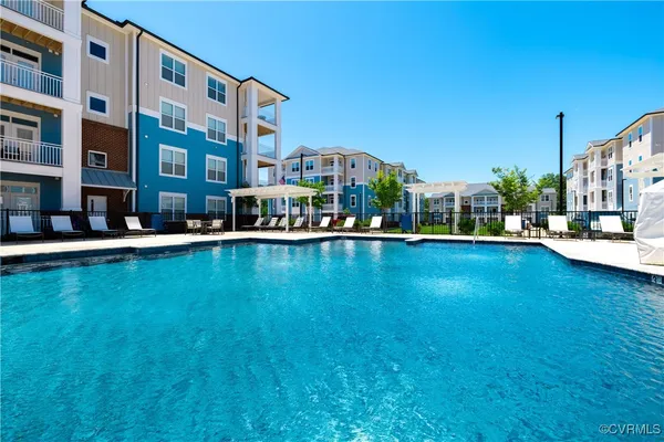 $320,000 | 10525 Stony Blf Drive, Unit 102, Ashland, VA 23005