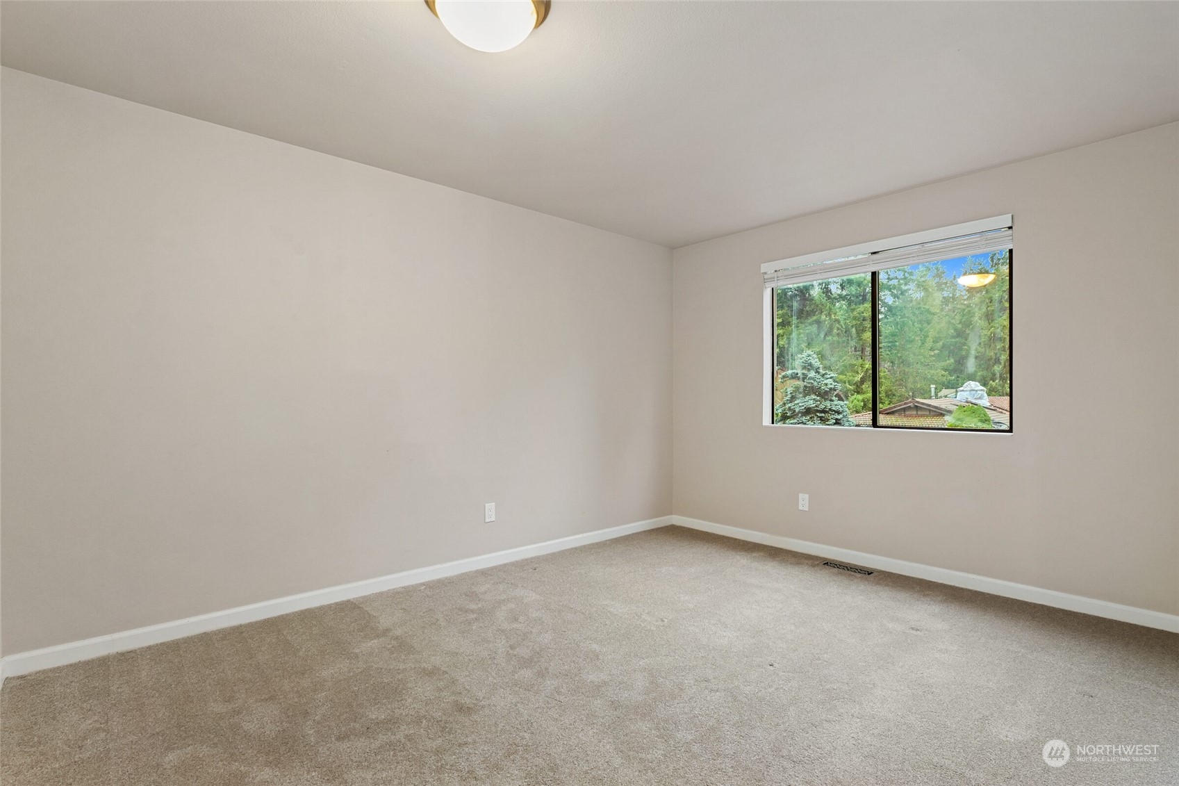 14617 157th Place Southeast Renton, WA 98059 - Photo 16 of 29 Gallery Image 16