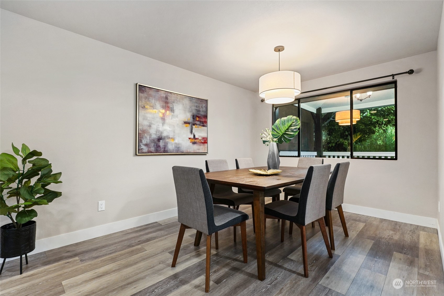 14617 157th Place Southeast Renton, WA 98059 - Photo 8 of 29 Gallery Image 8