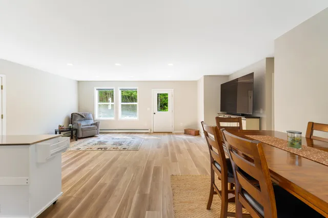 $347,000 | 98 Walter Hill Road, Naples, ME 04055