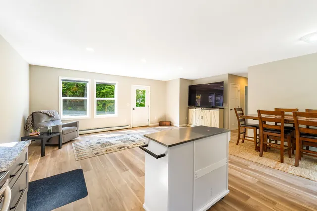 $347,000 | 98 Walter Hill Road, Naples, ME 04055