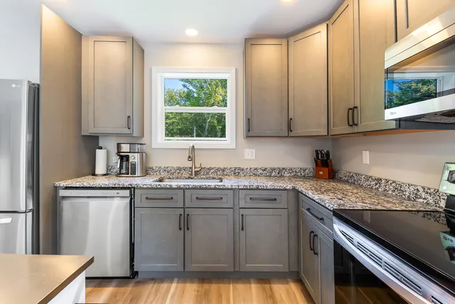 $347,000 | 98 Walter Hill Road, Naples, ME 04055