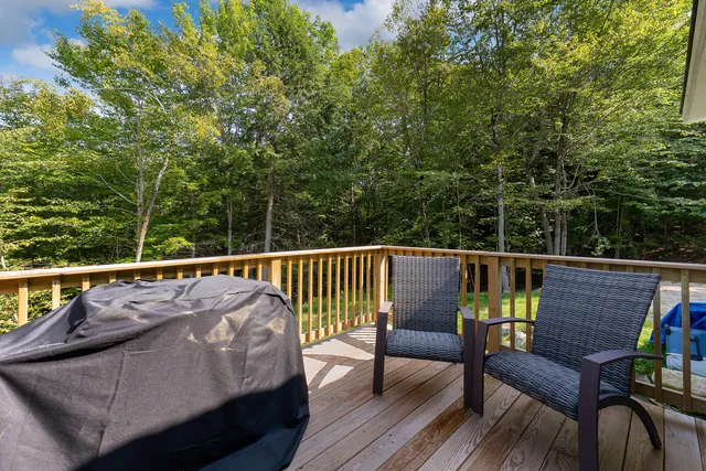 $347,000 | 98 Walter Hill Road, Naples, ME 04055