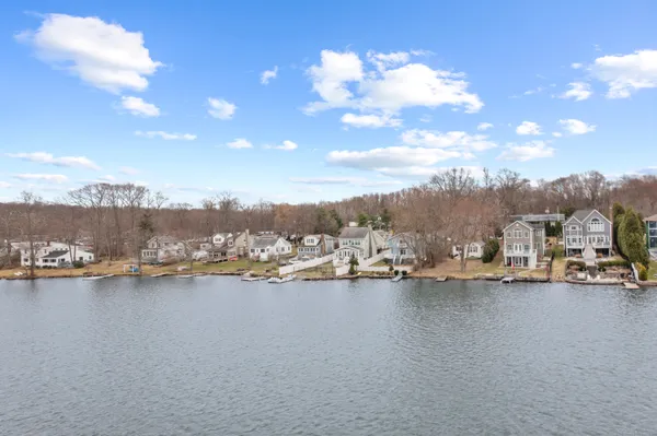 $1,050,000 | 1727 Meriden Road, Wolcott, CT 06716