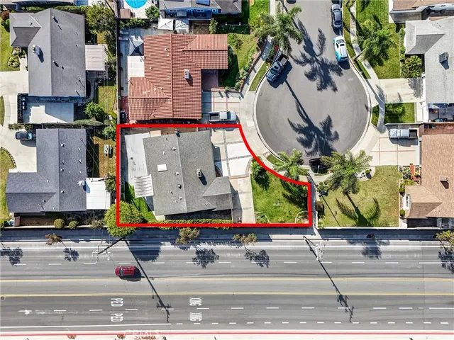 $1,275,000 | 16502 Loire Circle, Huntington Beach, CA 92647