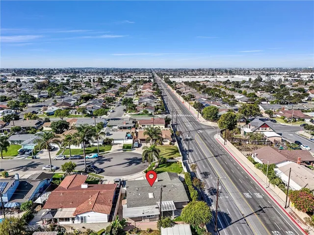 $1,275,000 | 16502 Loire Circle, Huntington Beach, CA 92647