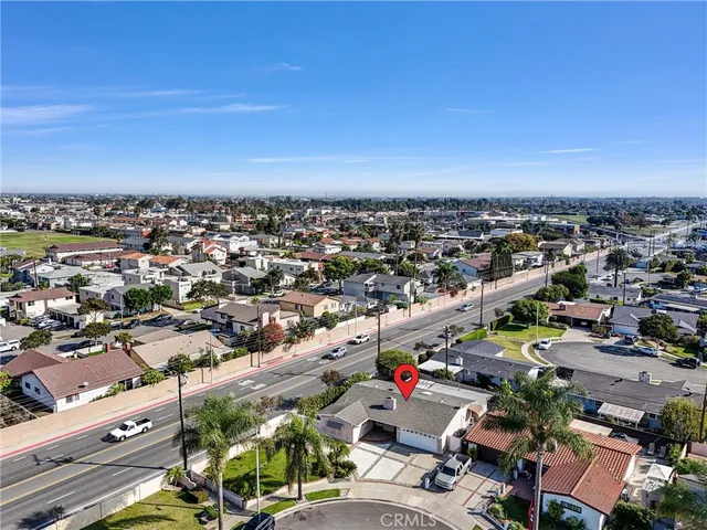 $1,275,000 | 16502 Loire Circle, Huntington Beach, CA 92647