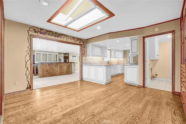 $1,275,000 | 16502 Loire Circle, Huntington Beach, CA 92647