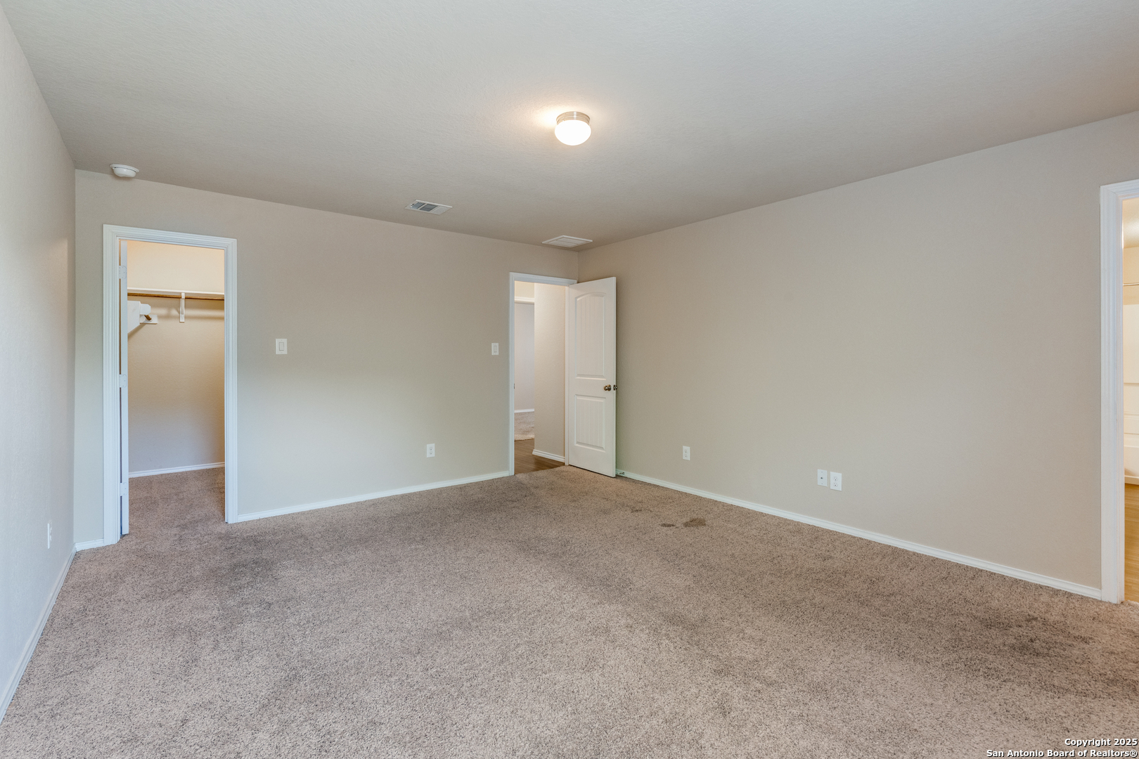 5102 Everett Loop Converse, TX 78109 - Photo 15 of 24 a view of an empty room