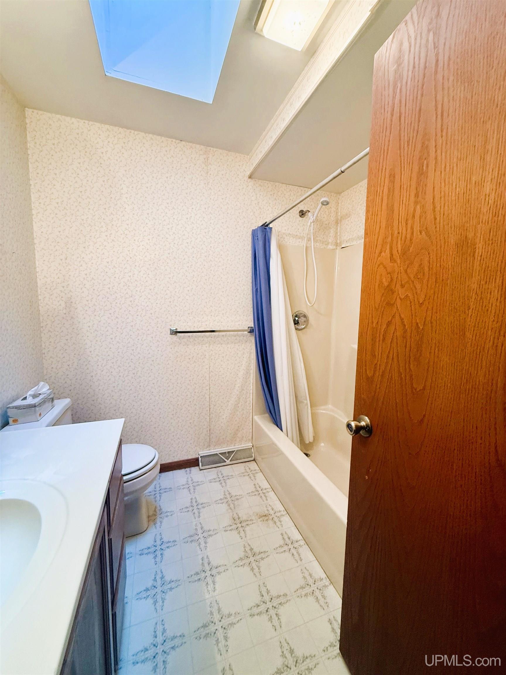 1828 County Rd B Niagara, WI 54151 - Photo 13 of 28 Gallery Image 13
