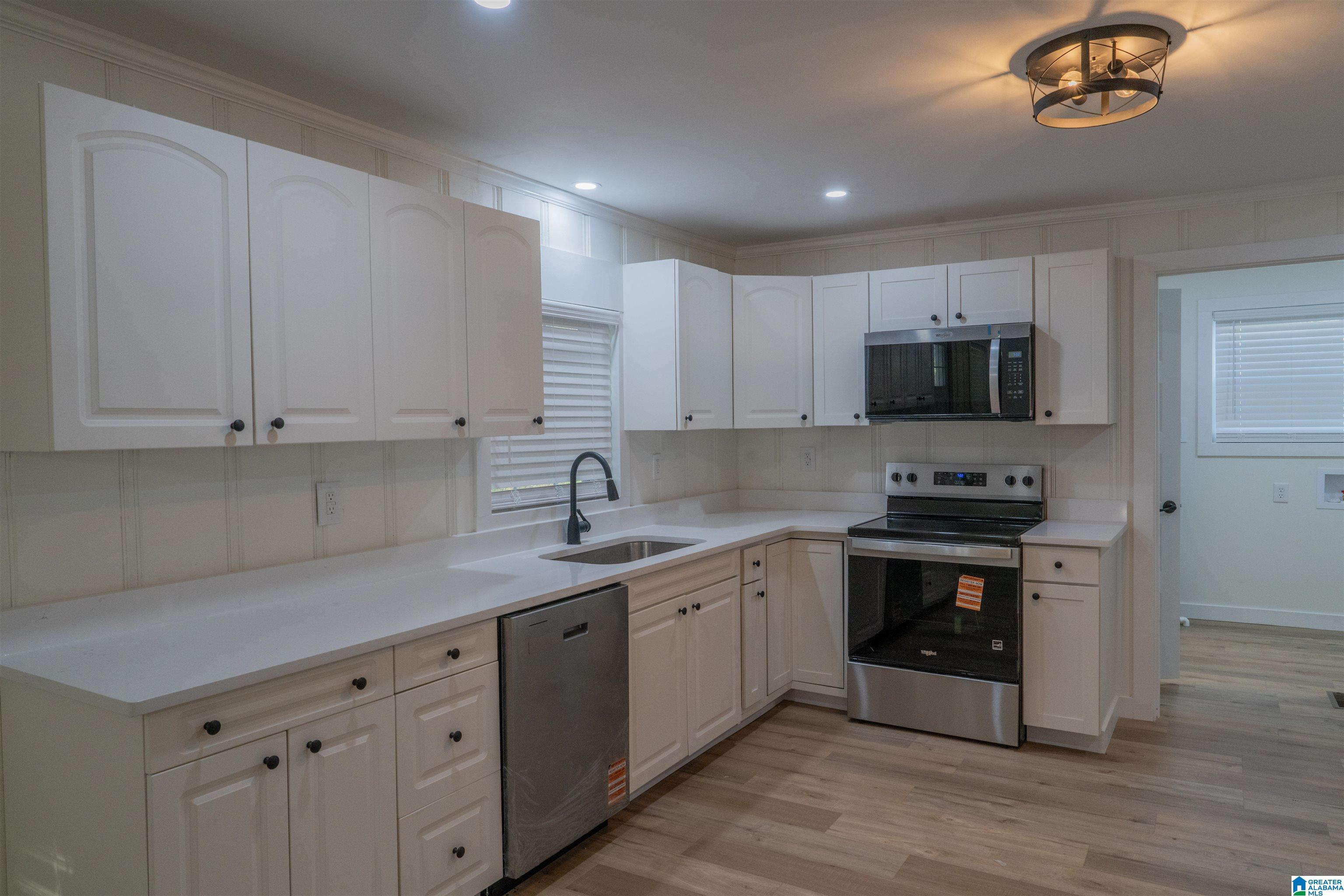 2349 Old Oneonta Road Albertville, AL 35950 - Photo 7 of 23 Gallery Image 7
