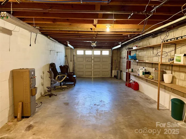 $550,000 | 290 Crabapple Hill Lane, Hendersonville, NC 28792