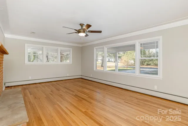 $550,000 | 290 Crabapple Hill Lane, Hendersonville, NC 28792