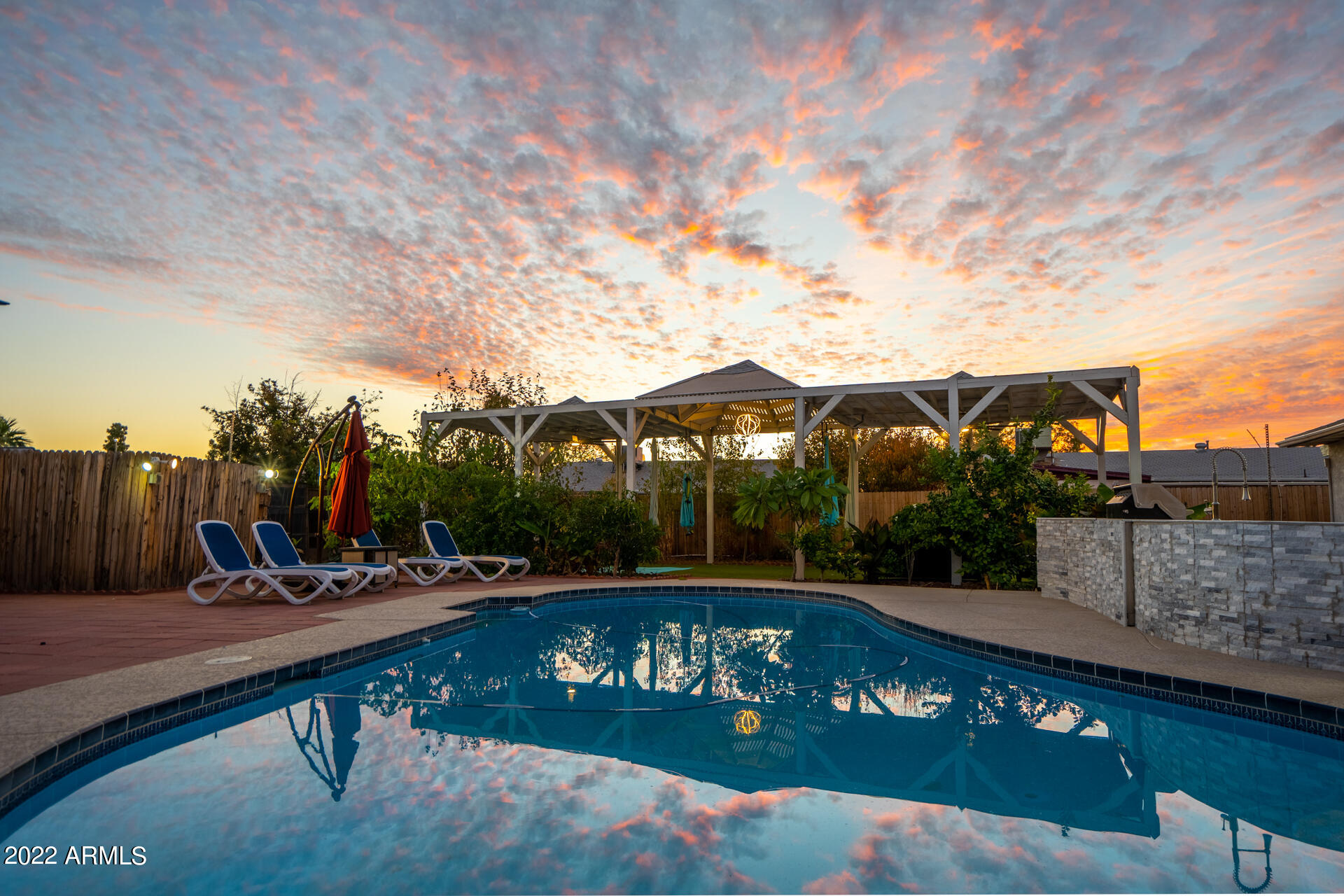 11 East Rice Drive Tempe, AZ 85283 - Photo 2 of 27 _DSC9182-HDR