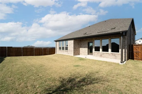 $569,900 | 2416 Royal Birkdale Street, Celina, TX 75009
