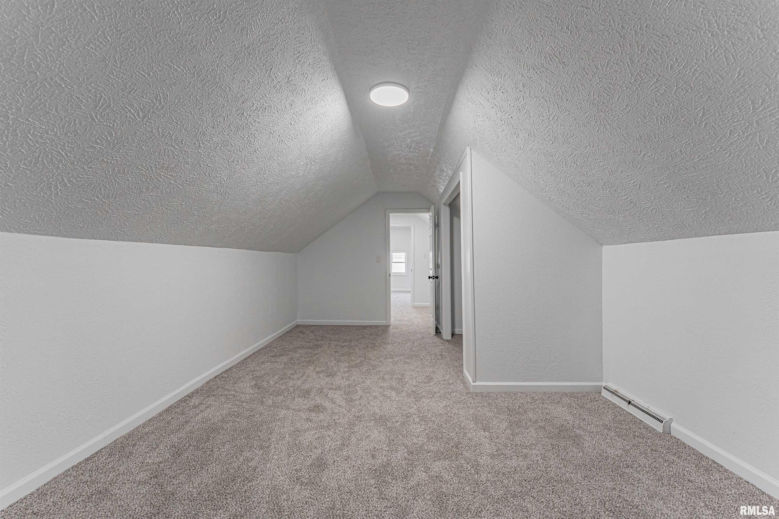 608 North Monroe Street Lincoln, IL 62656 - Photo 21 of 30