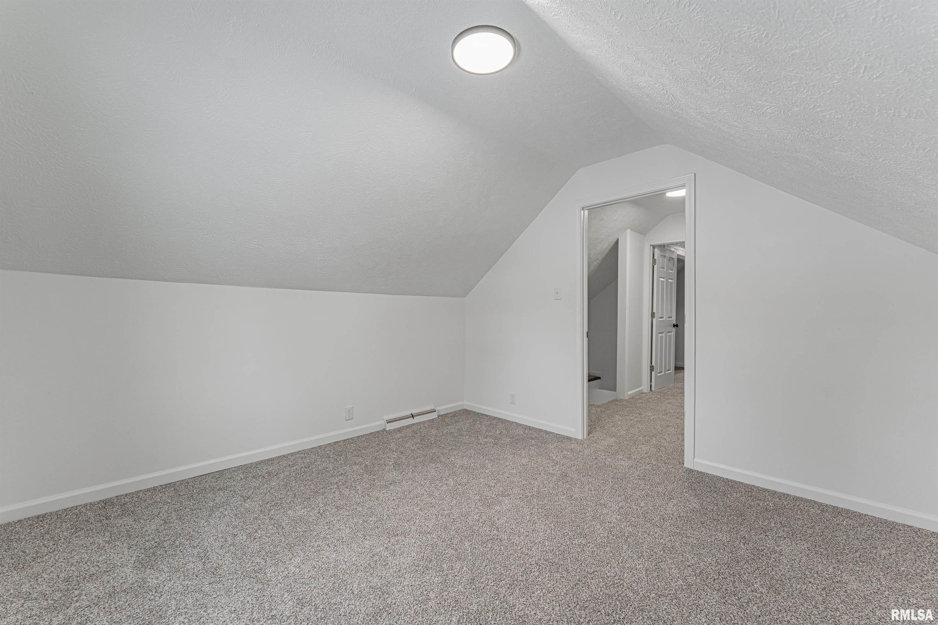 608 North Monroe Street Lincoln, IL 62656 - Photo 23 of 30