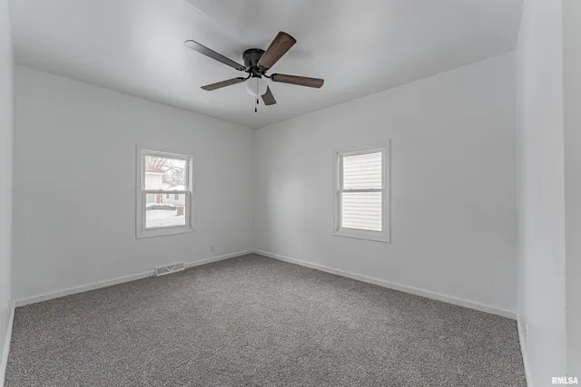 $150,000 | 608 North Monroe Street, Lincoln, IL 62656