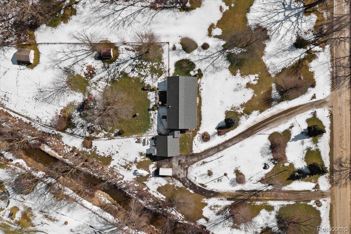 10772 Odell Road Fowlerville, MI 48836 - Photo 39 of 40 Gallery Image 39