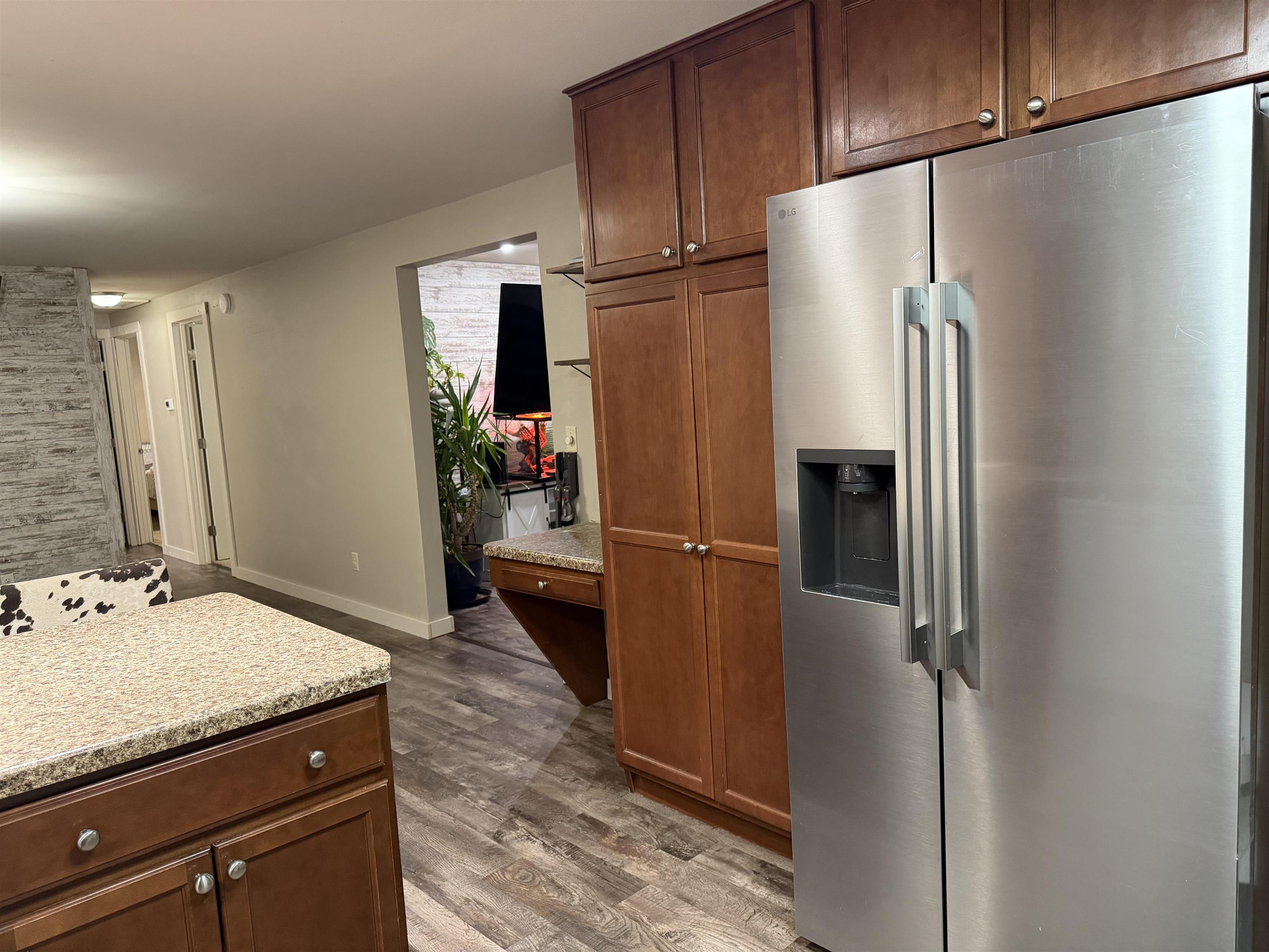 524 Wisconsin Street Waupaca, WI 54981 - Photo 3 of 19