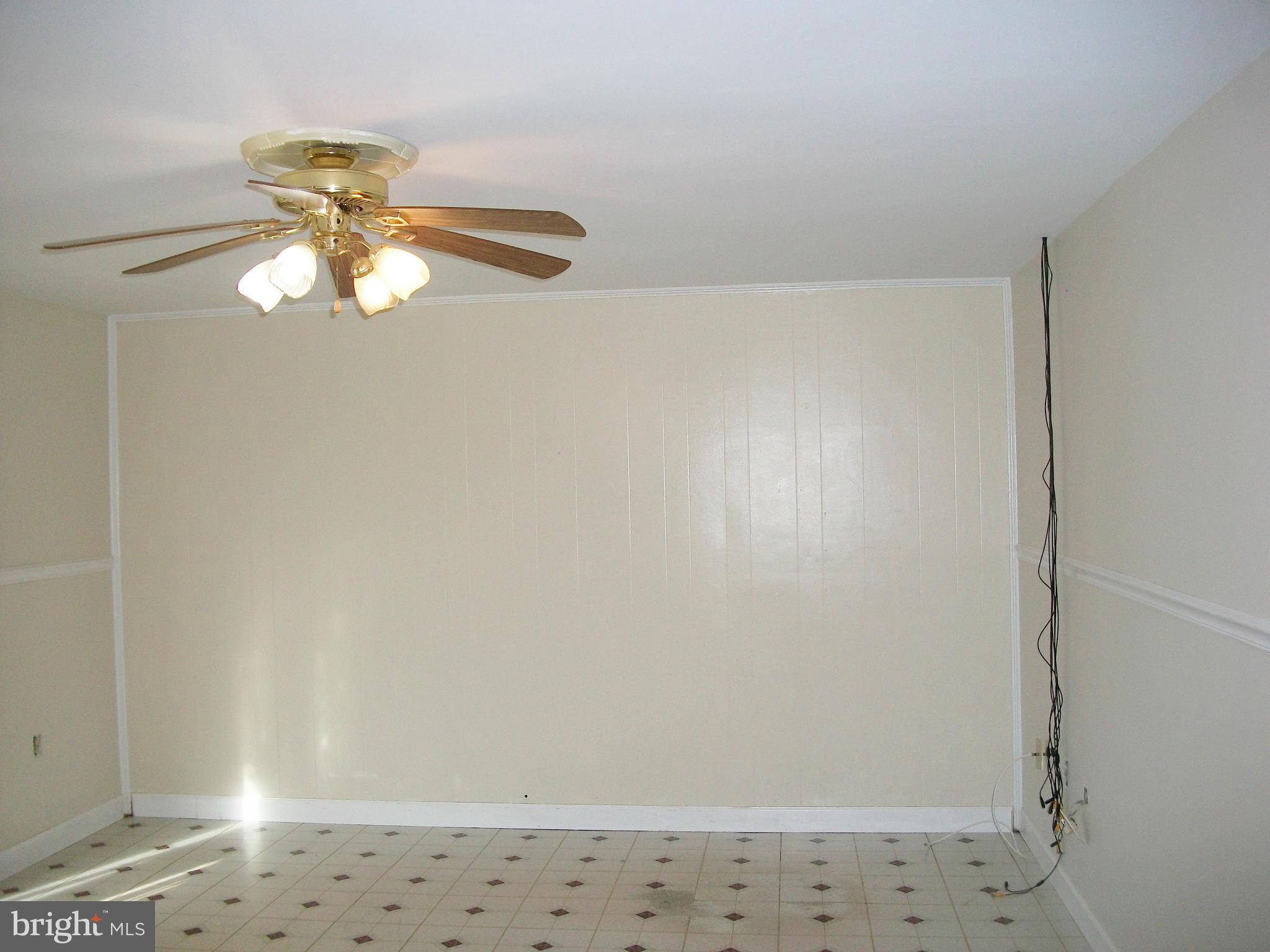 5910 Michael Road Waldorf, MD 20601 - Photo 8 of 21 Family Room