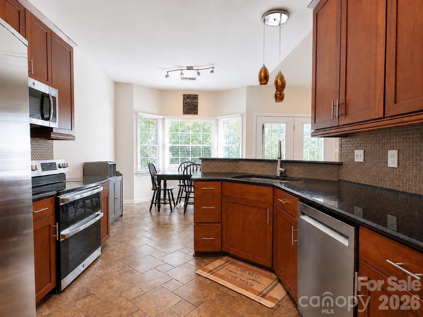 131 Sea Island Boulevard Fort Mill, SC 29708 - Photo 14 of 41