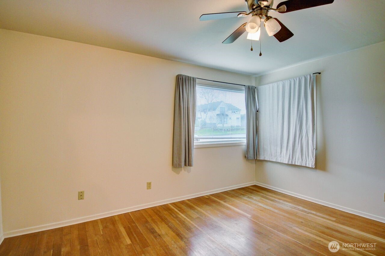 1102 17th Street Anacortes, WA 98221 - Photo 8 of 23