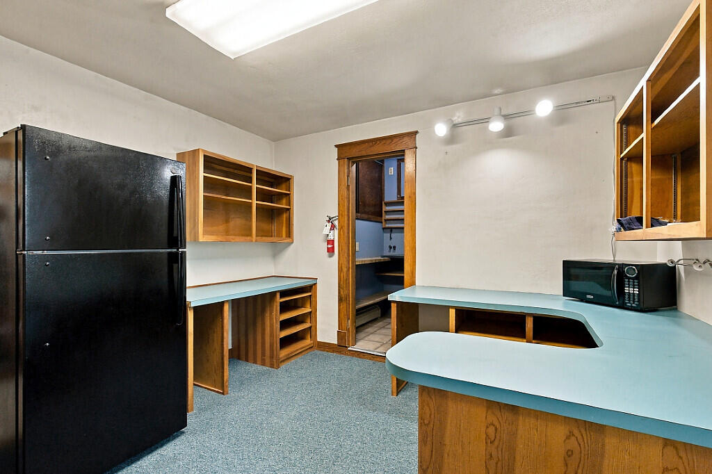 124 Silver Street Waterville, ME 04901 - Photo 20 of 63 Kitchen