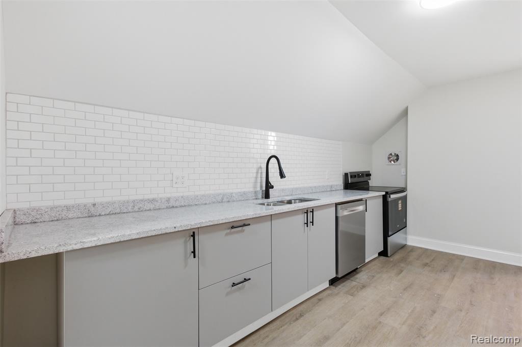 4635 John R Street, Unit 4 Detroit, MI 48201 - Photo 8 of 13