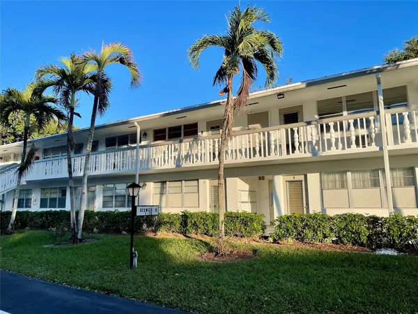 $1,200 | 6 Keswick A, Unit 6, Deerfield Beach, FL 33442