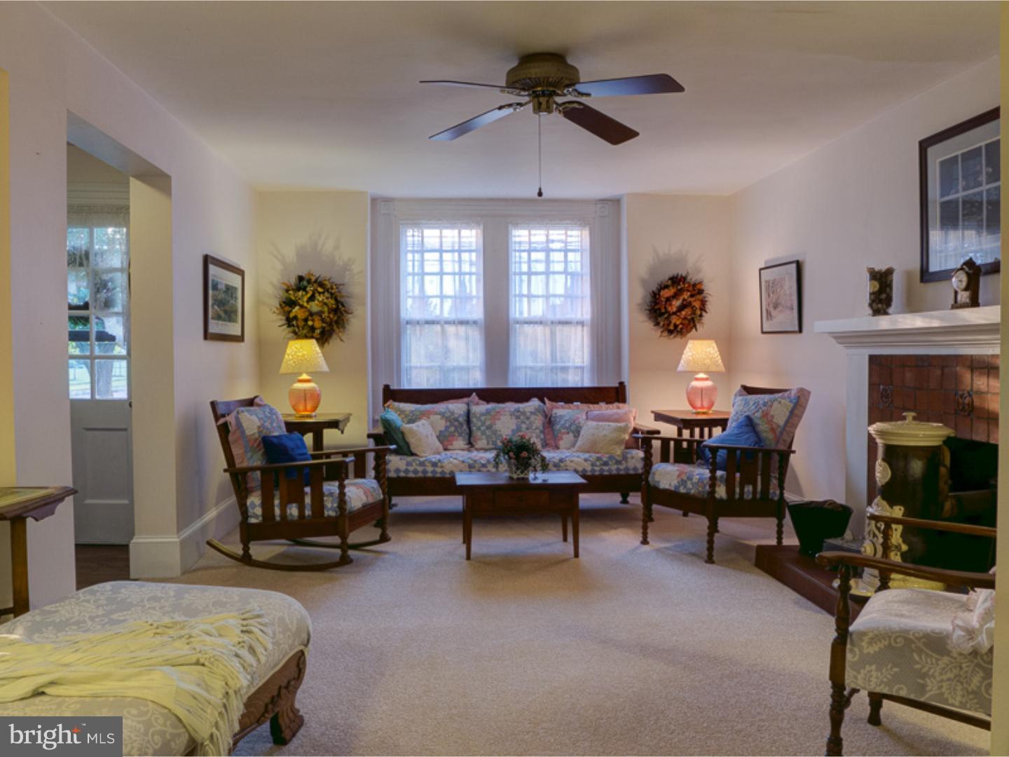 804 Swedesford Road Ambler, PA 19002 - Photo 5 of 24 Living Room