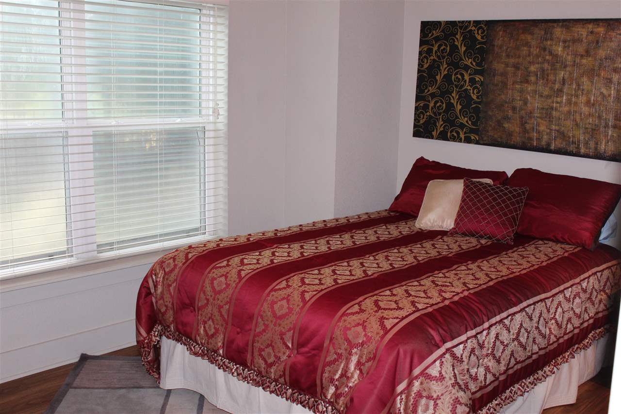20050-407 Oak Road East, Unit 407 Gulf Shores, AL 36542 - Photo 14 of 50 Bedroom One