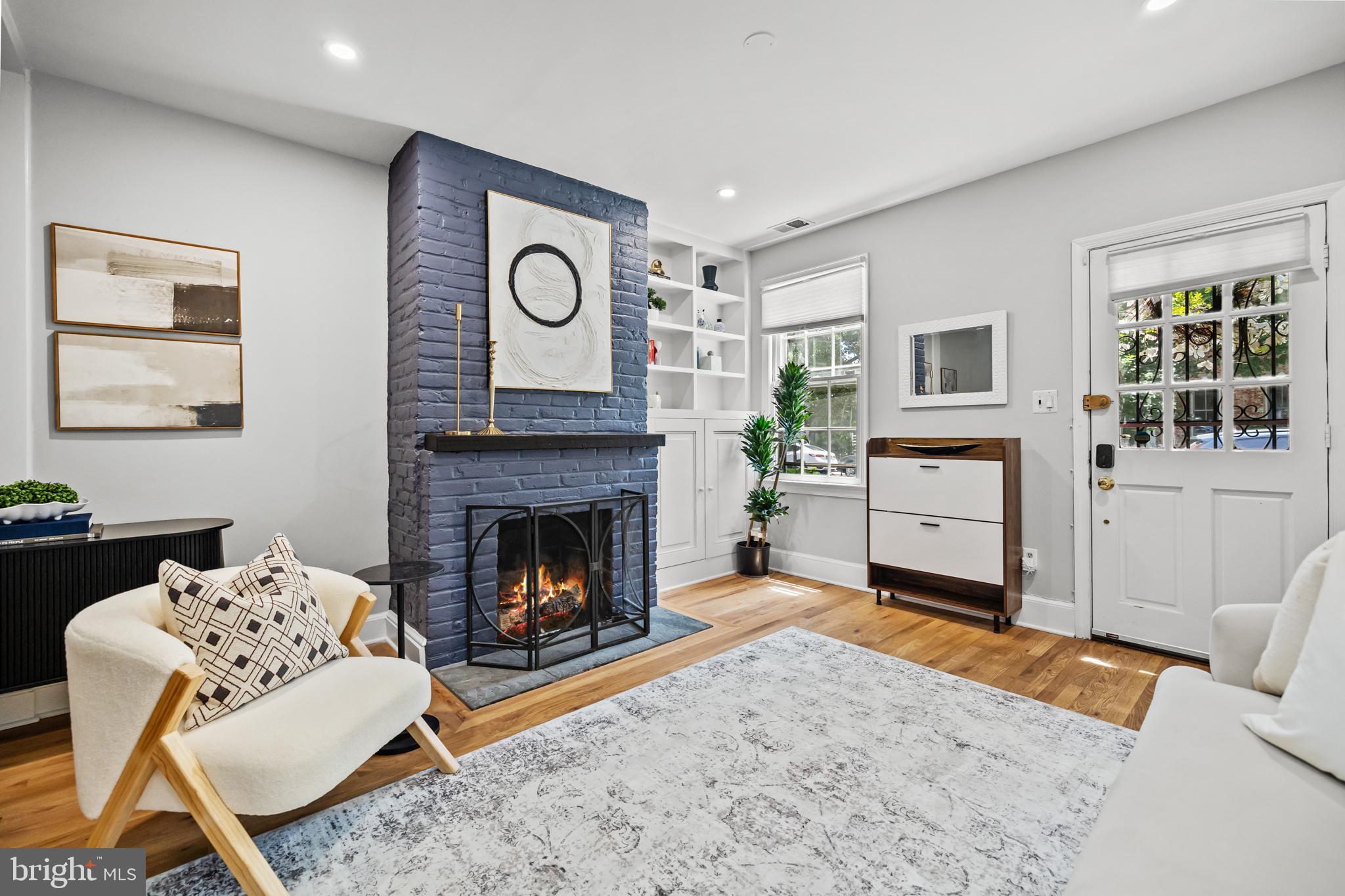 644 E Street Southeast Washington, DC 20003 - Photo 3 of 36