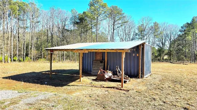 $189,000 | 68 Lowery Rd S West, Kingston, GA 30145