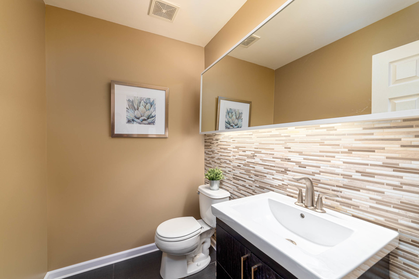 1716 Pin Oak Lane Elgin, IL 60120 - Photo 19 of 32