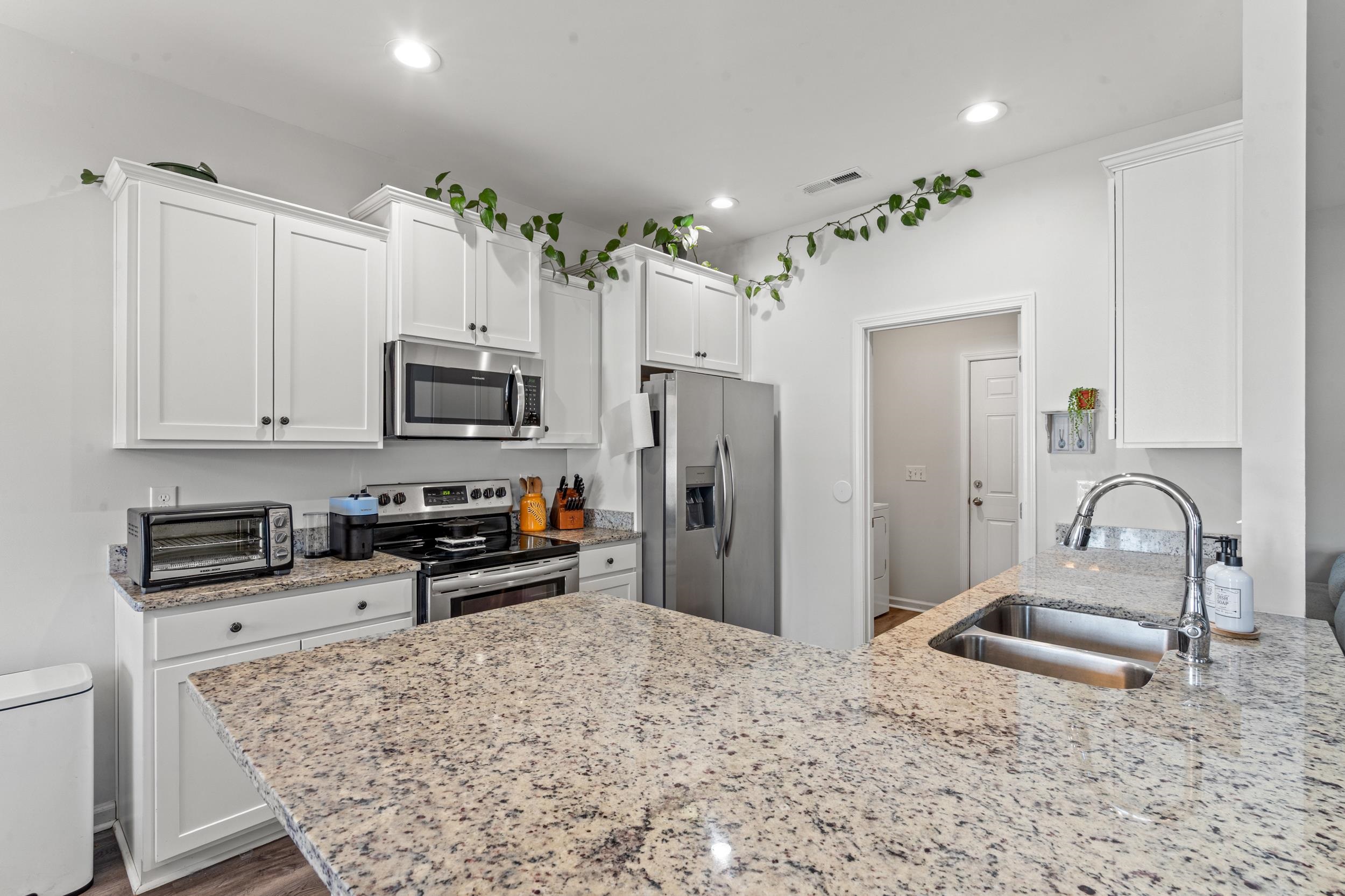 380 Rose Avenue Georgetown, SC 29440 - Photo 22 of 35