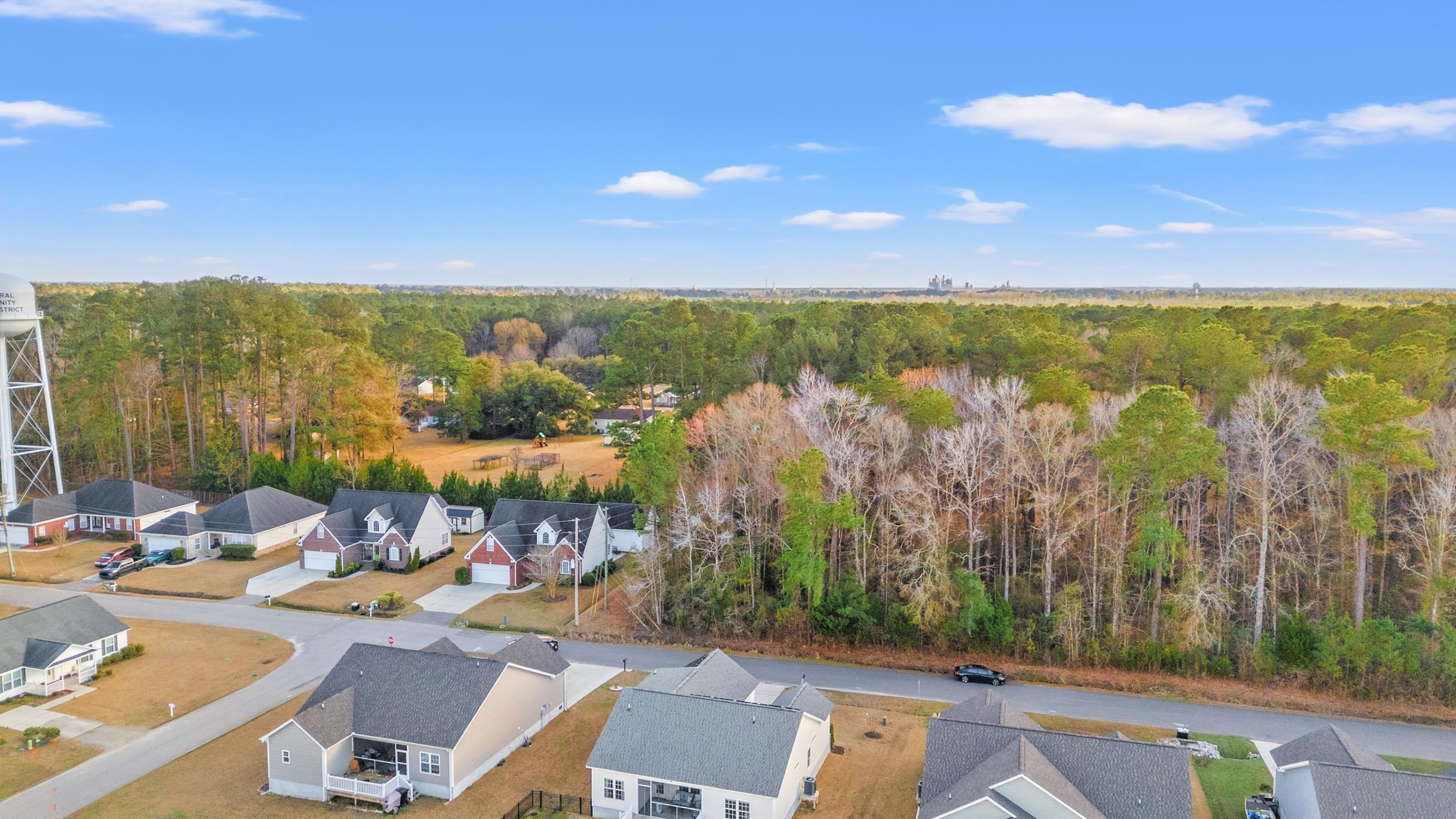 380 Rose Avenue Georgetown, SC 29440 - Photo 6 of 35