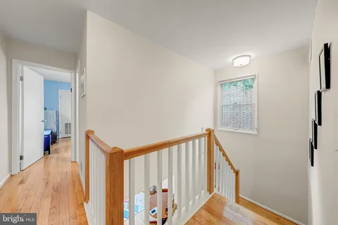 $799,000 | 507 Carlisle Drive, Alexandria, VA 22301