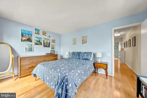 $799,000 | 507 Carlisle Drive, Alexandria, VA 22301