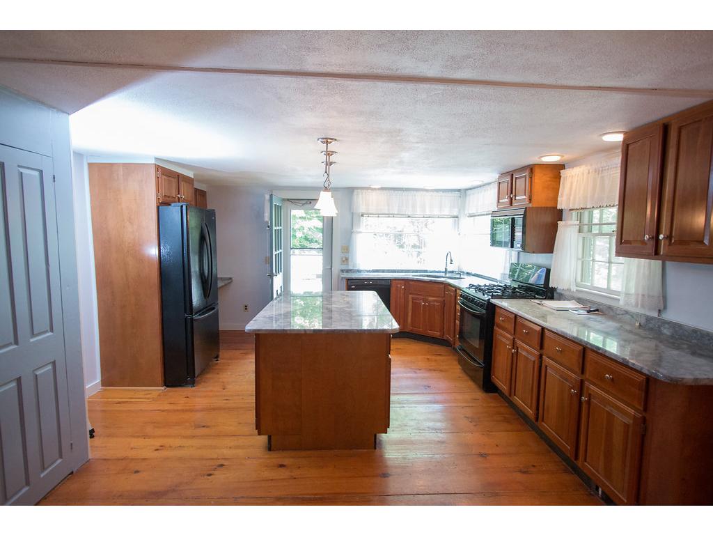 520 Catamount Road Pittsfield, NH 03263 - Photo 13 of 36