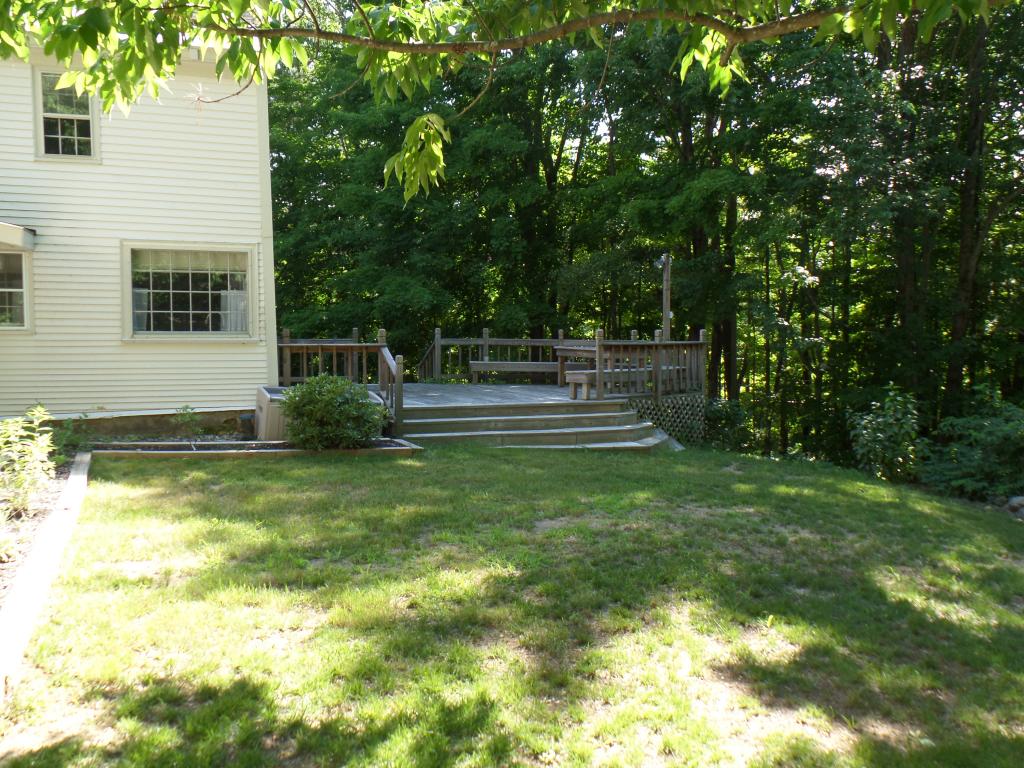 520 Catamount Road Pittsfield, NH 03263 - Photo 4 of 36