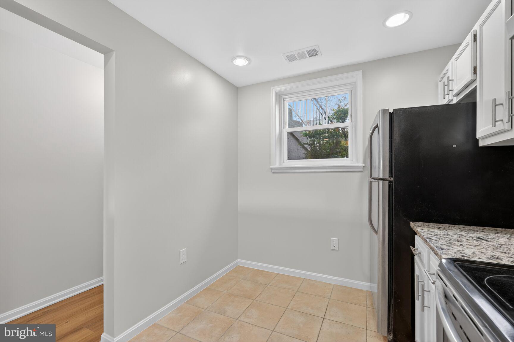 3854 9th Road South, Unit 3854 Arlington, VA 22204 - Photo 10 of 31