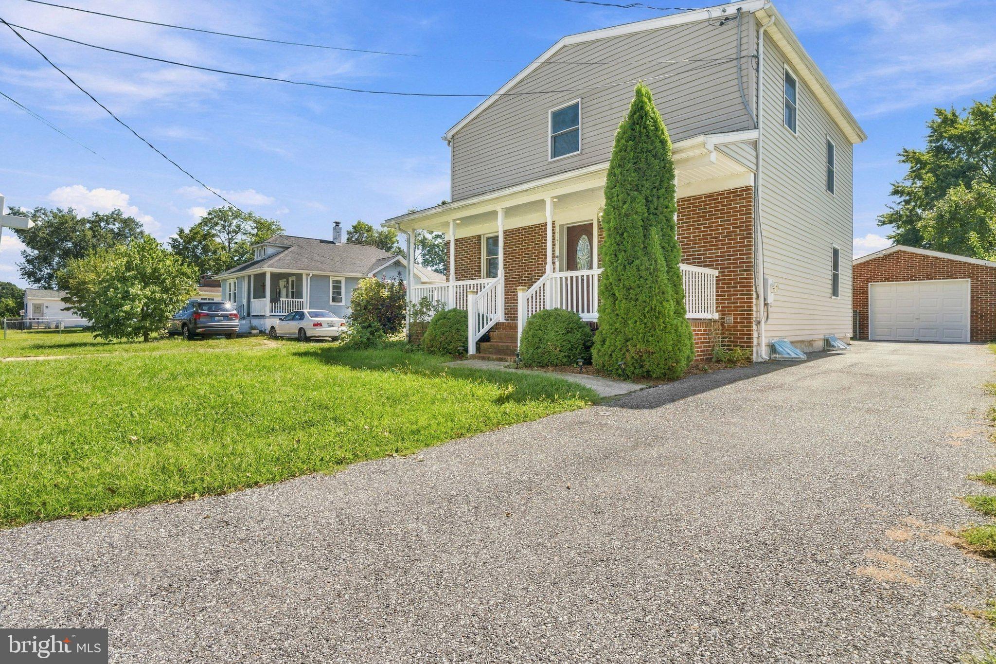 115 Riverside Road Baltimore, MD 21221 - Photo 3 of 45 Gallery Image 3