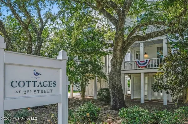 $360,000 | 215 East 2nd Street, Unit 4C, Pass Christian, MS 39571
