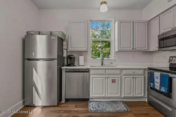 $360,000 | 215 East 2nd Street, Unit 4C, Pass Christian, MS 39571