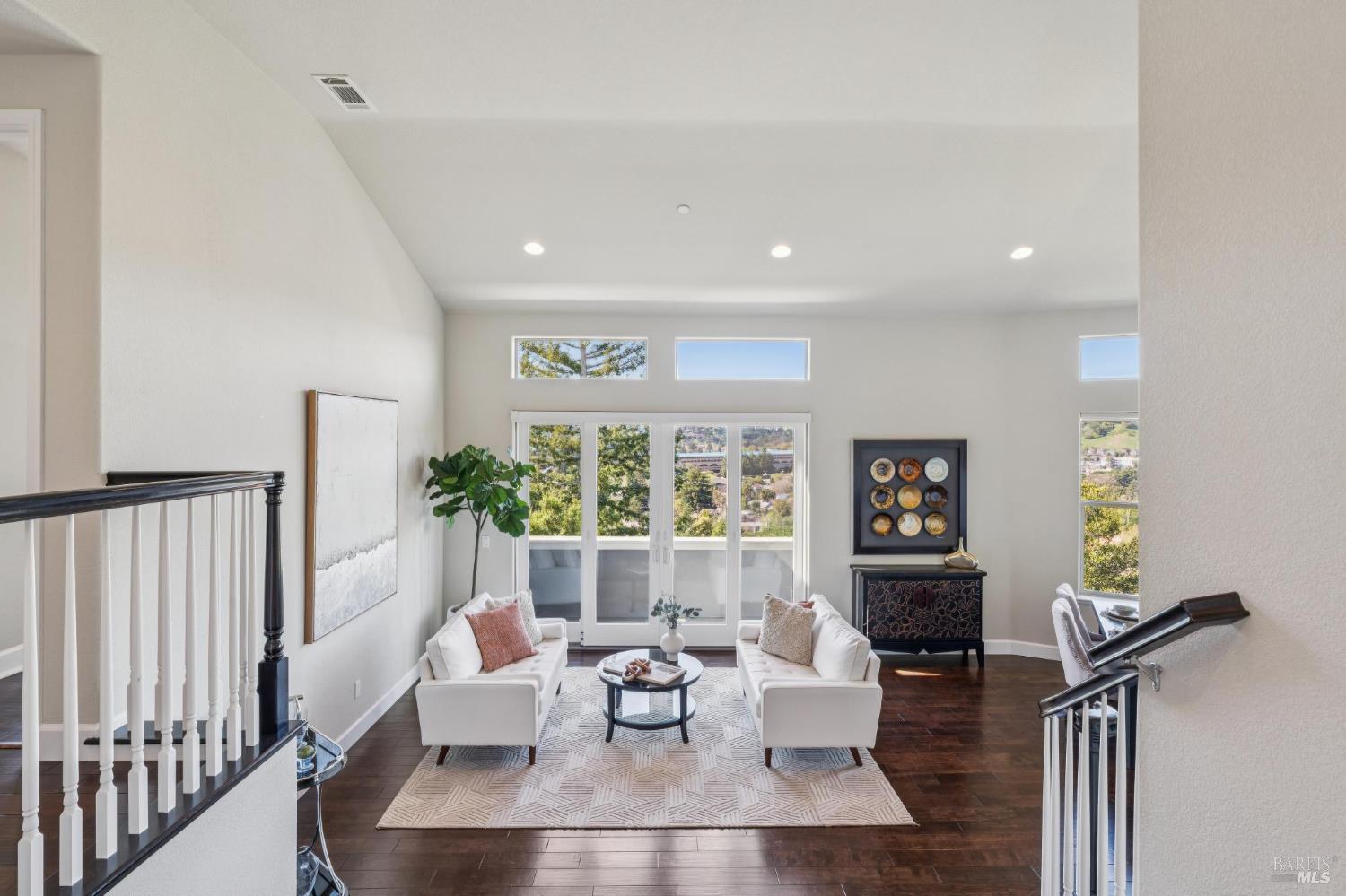9 Edgehill Way San Rafael, CA 94903 - Photo 13 of 69 a living room with furniture and a window