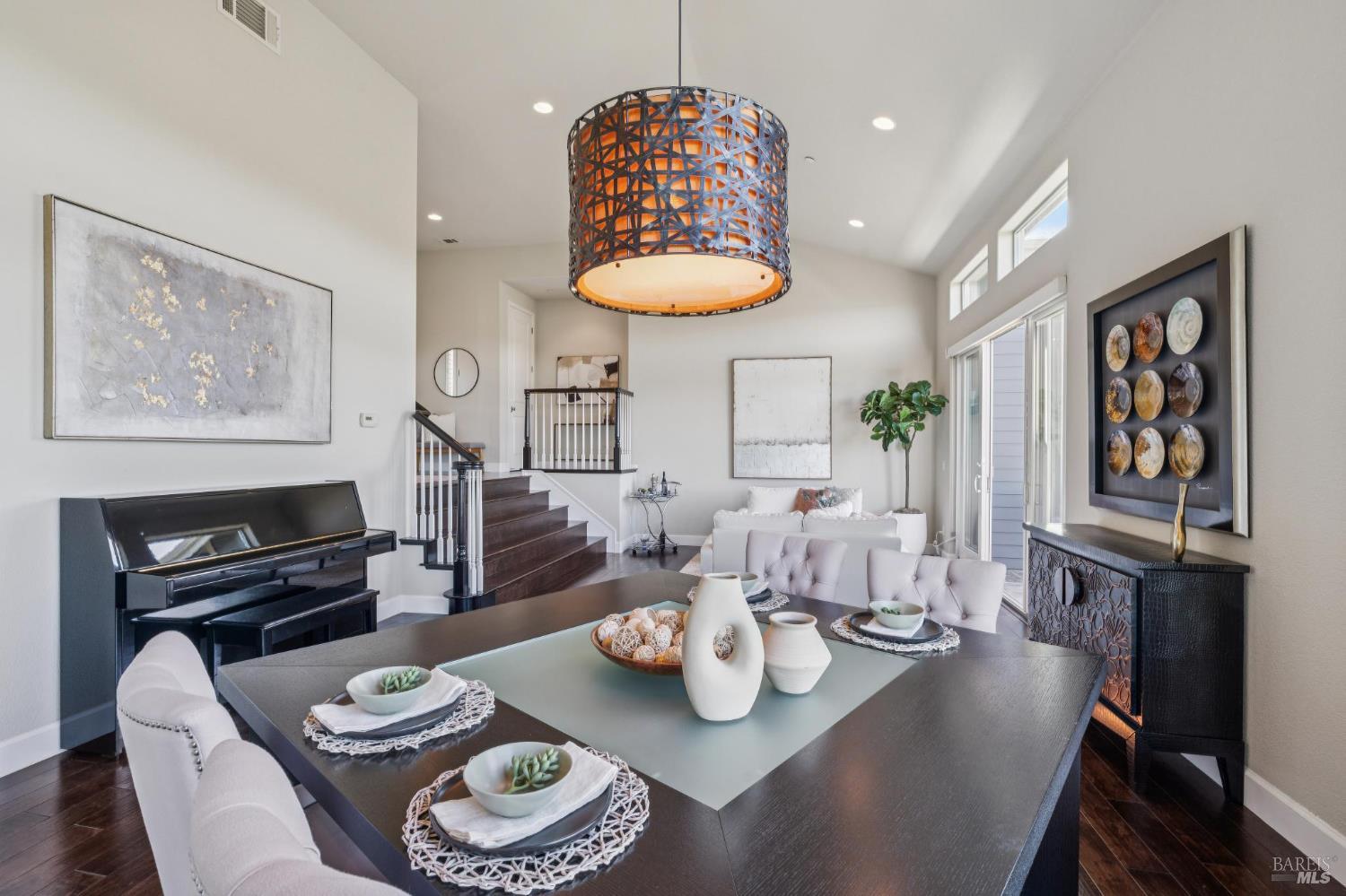 9 Edgehill Way San Rafael, CA 94903 - Photo 24 of 69 a living room with furniture and a table