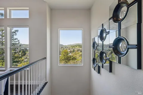 $1,775,000 | 9 Edgehill Way, San Rafael, CA 94903