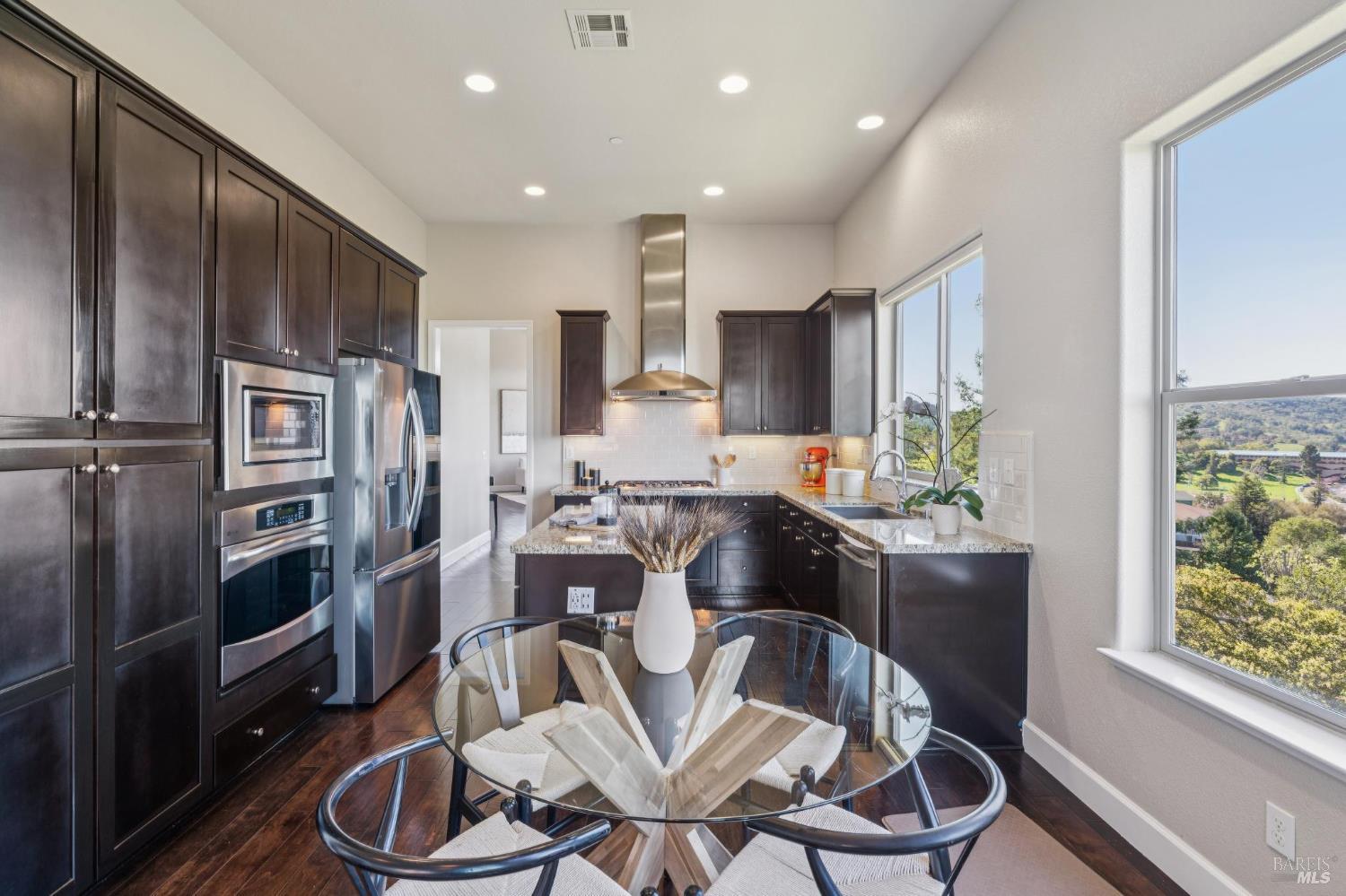 9 Edgehill Way San Rafael, CA 94903 - Photo 26 of 68