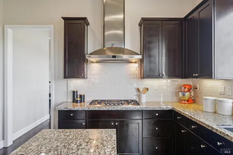 $1,775,000 | 9 Edgehill Way, San Rafael, CA 94903